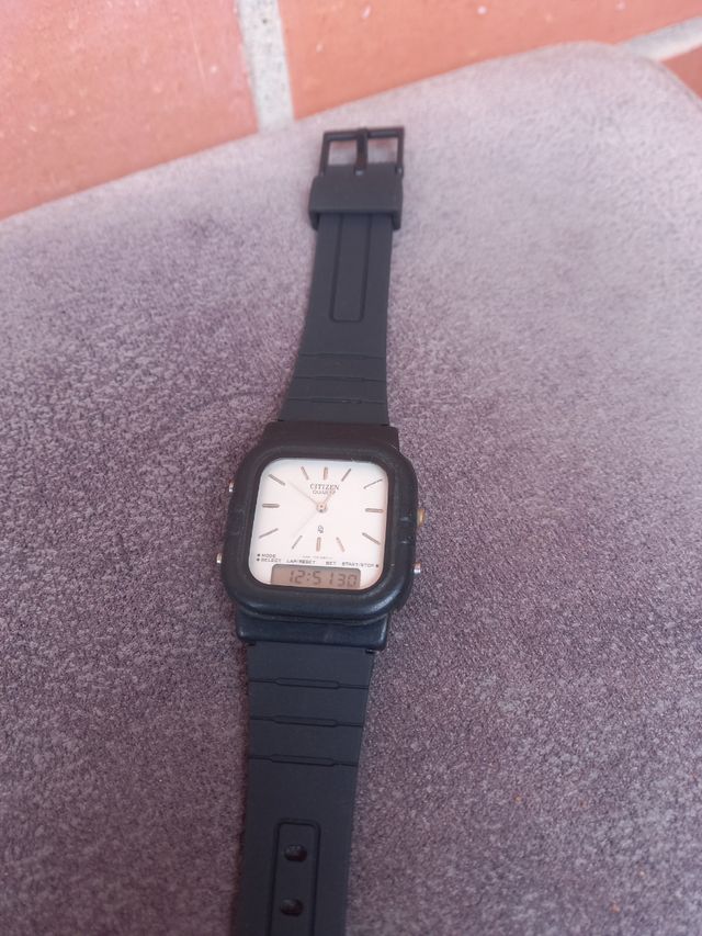 Reloj citizen anadigital