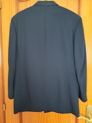 Traje caballero, talla 42