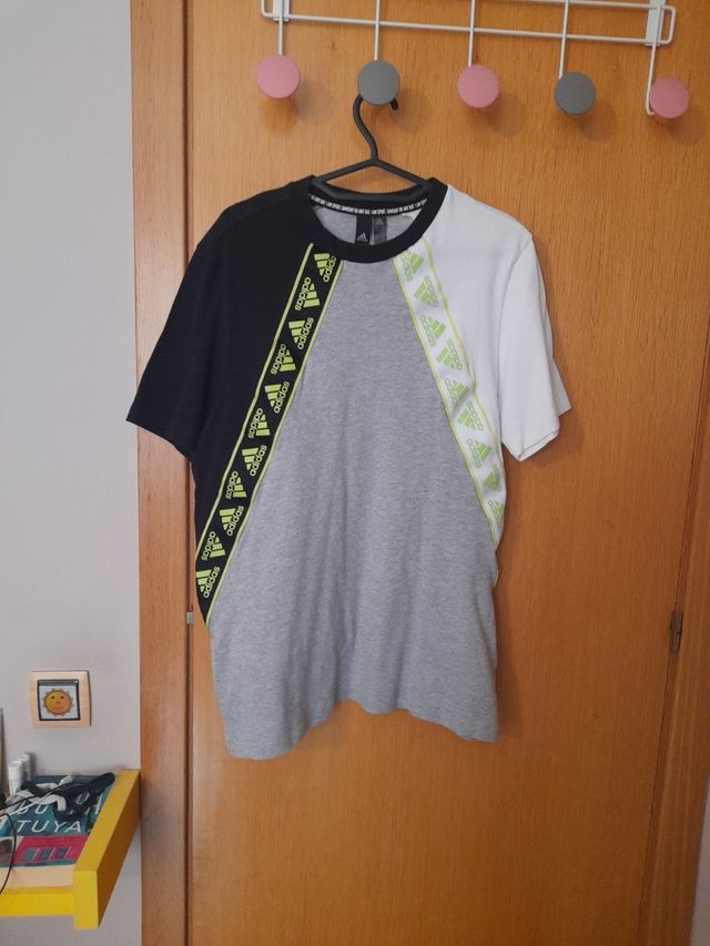 Camiseta Adidas