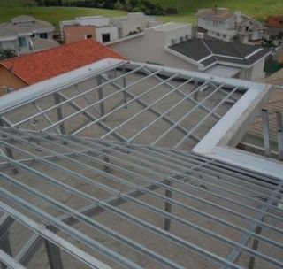 Reparación y construcción de cubiertas