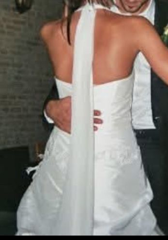 Abito da sposa Linea Raffaelli e velo