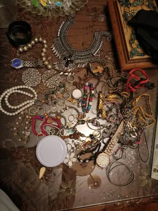 Bote misterioso joyas