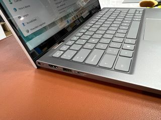 Portátil Inspiron 14 2 en 1 #4Y6A01