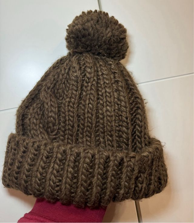 Gorro de lana de El Corte Ingles