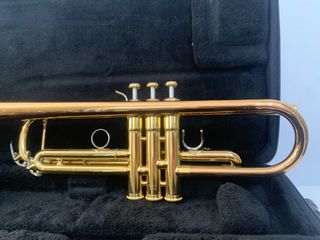 Trompeta Yamaha YTR-5335 impecable