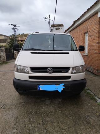 Volkswagen Kombi  2002