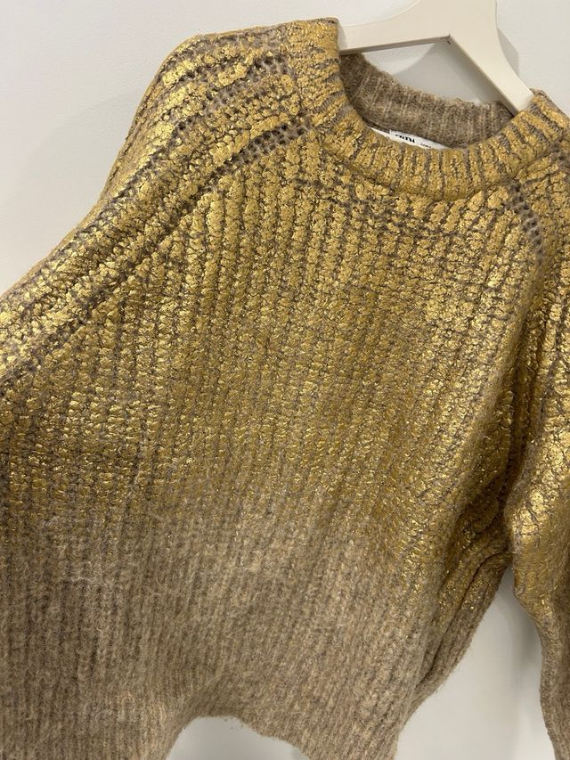 Jersey dorado equivale L