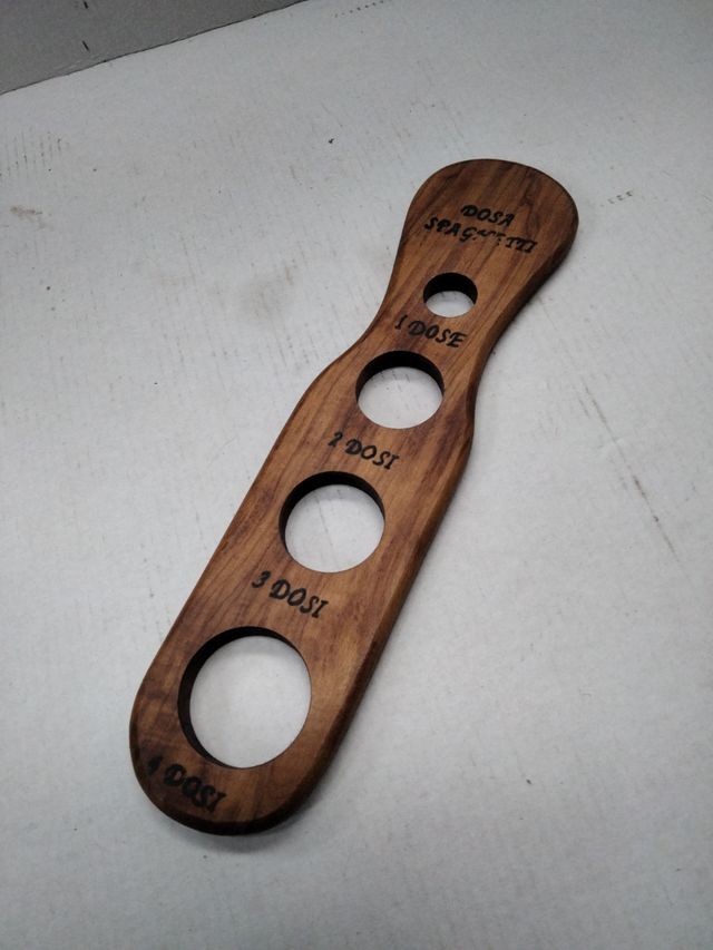 Dosatore spaghetti vintage in legno