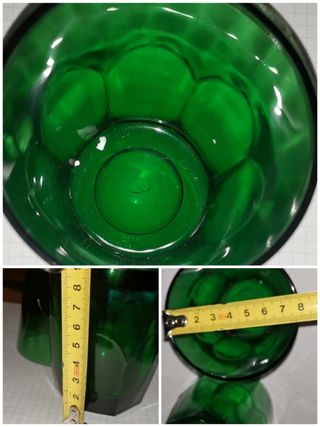 Agua. Base heptagonal. 2 vasos antiguos