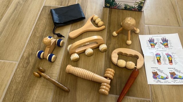 Kit massaggio in legno 8 pezzi