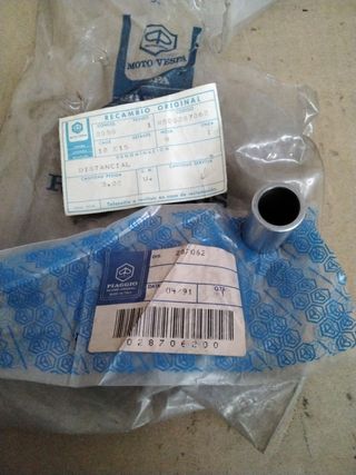 287062 - Distanciador Piaggio Sfera 