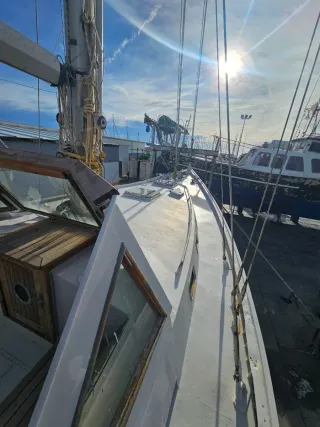 VELERO ACERO, A REFORMAR