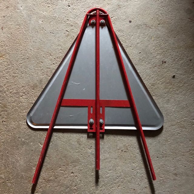 SEÑAL trafico indica obras estrechamiento calzada