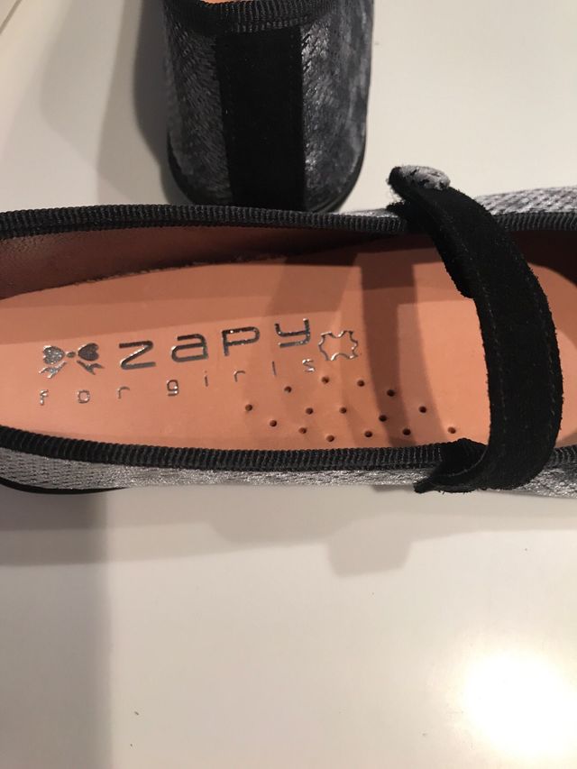 Talla 34 merceditas / balarinas sin usar  Zapy