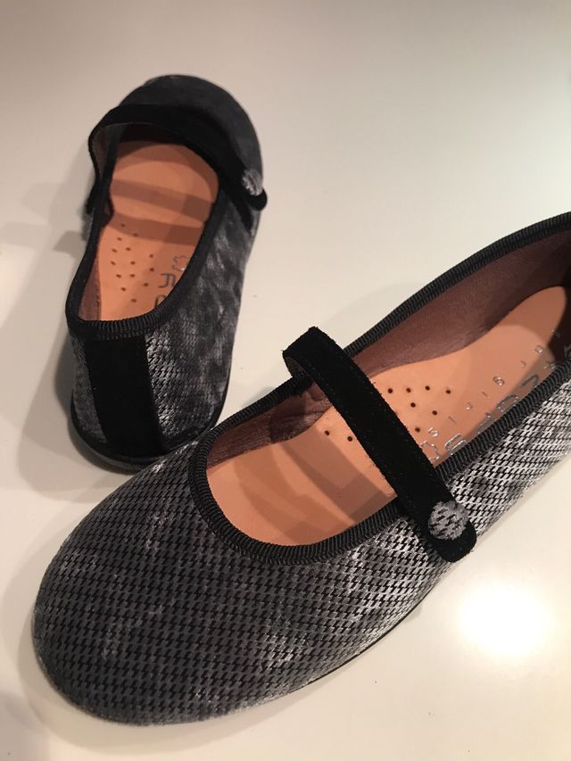 Talla 34 merceditas / balarinas sin usar  Zapy