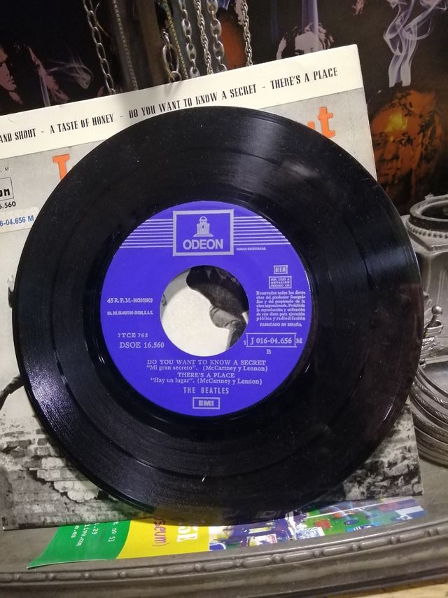 Doppio singolo dei Beatles twist and shout ref.