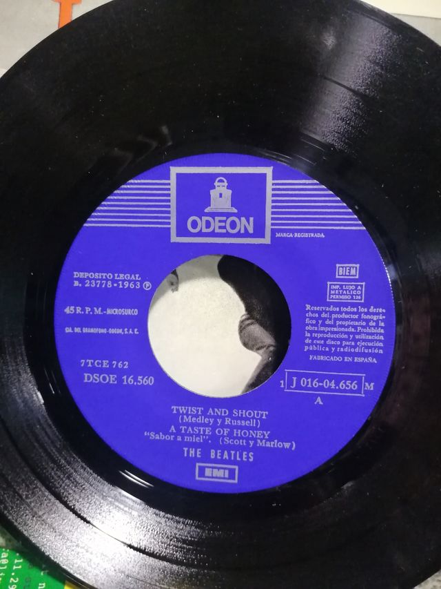 Doppio singolo dei Beatles twist and shout ref.