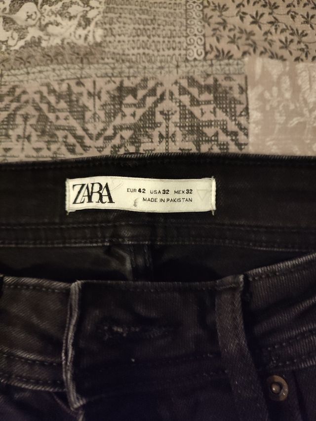 Tejano hombre de color negro marza Zara