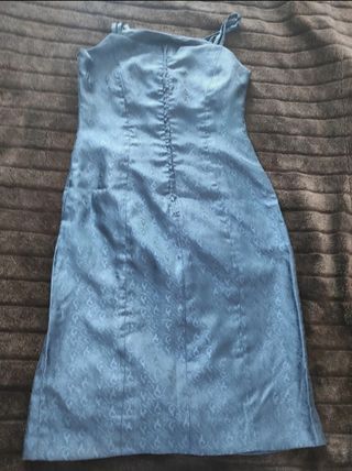 Vestido muito bonito e elegante