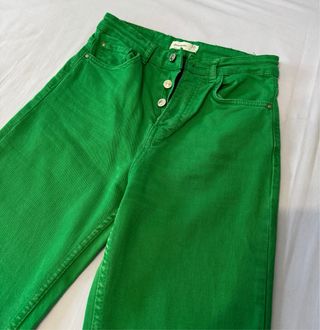 Pantalón verde campana