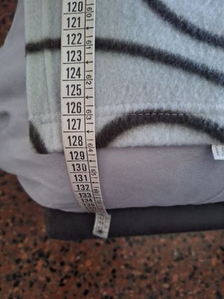 Plaid  lunghezza 174 larghezza 128