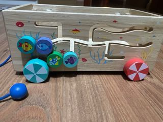 Juego montessori de madera