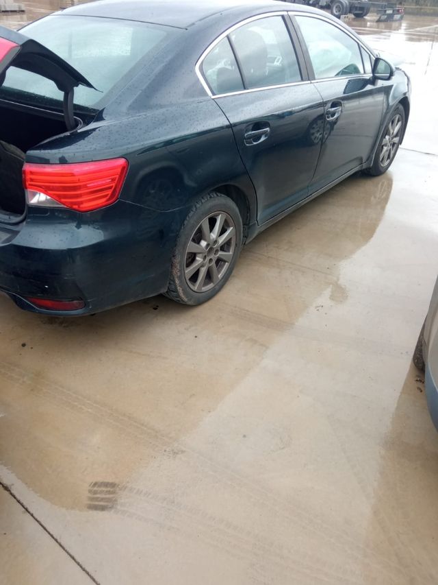 Despiece Toyota avensis 2014 T27