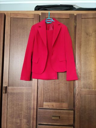 Traje de chaqueta y pantalón mujer