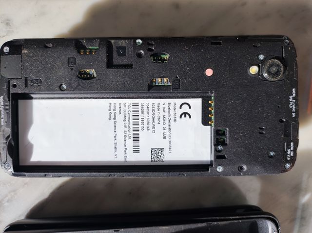 Grande Lotto 14 smartphone per ricambi