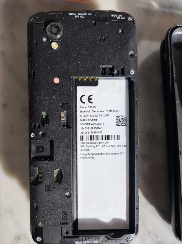 Grande Lotto 14 smartphone per ricambi