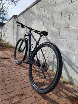 Bicicleta ORBEA ONNA 40. 
29 pulgadas. Talla M. 