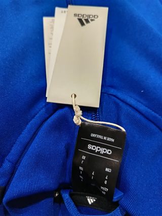 Chándal Adidas azul,sin estrenar y con e