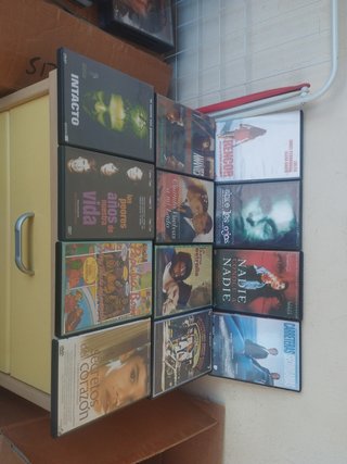 Lote 326 cine español 52 dvd
