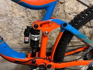 Bicicleta Doble Suspension Giant Reign