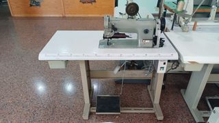 Maquinas de triple arrastre para tapiceria