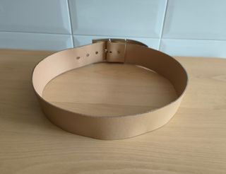 Cinturón marrón claro 100 cm