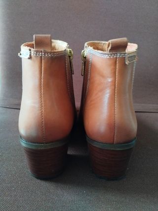 Botines camperos pikolinos 