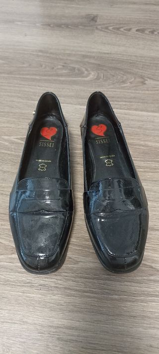 Mocasines charol negro planos 