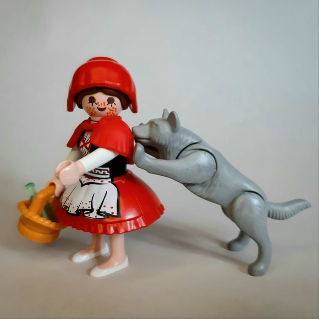Playmobil Caperucita Roja 70735 + Lobo Figuras 22