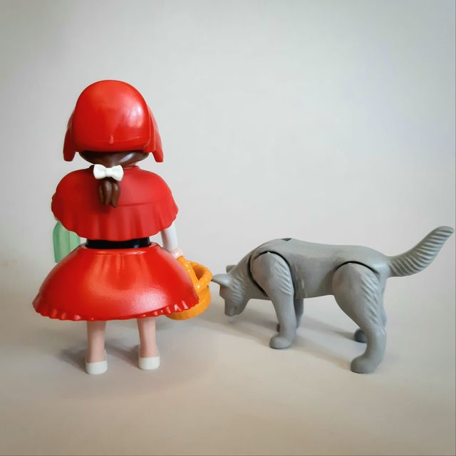 Playmobil Caperucita Roja 70735 + Lobo Figuras 22