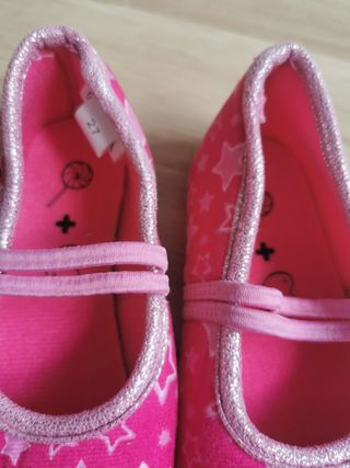 Zapatillas de casa Lol. A estrenar. 27