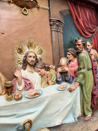 Santa Cena en madera y pasta de Olot