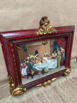 Santa Cena en madera y pasta de Olot