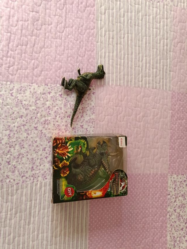 Juguetes dinosaurios