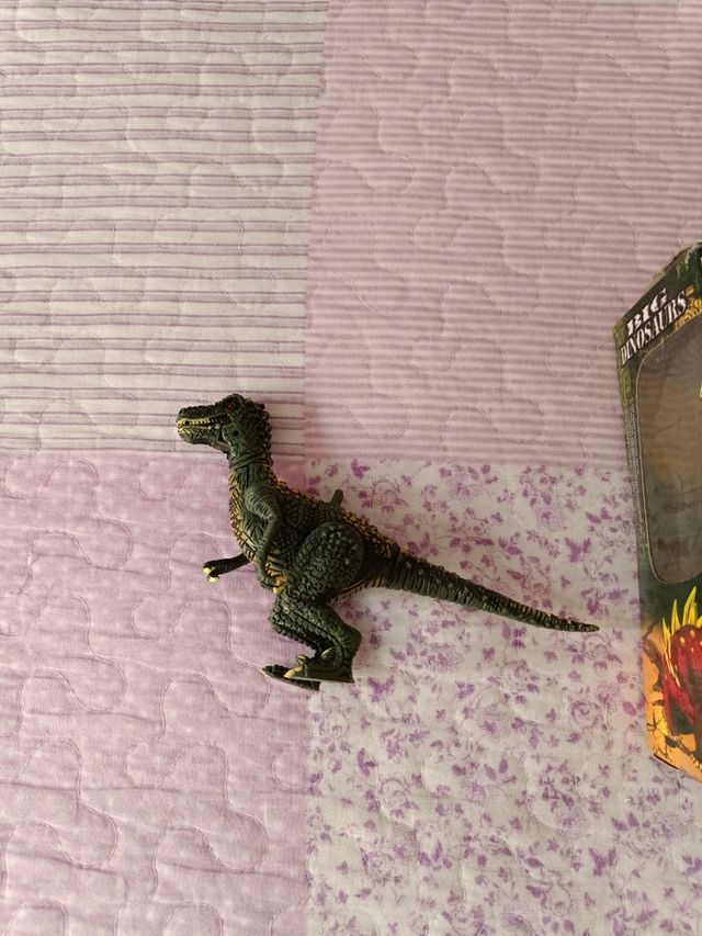 Juguetes dinosaurios