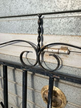 Reja de hierro macizo para ventana