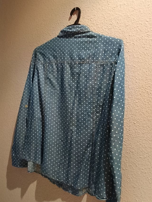Camisa vaquera lunares
