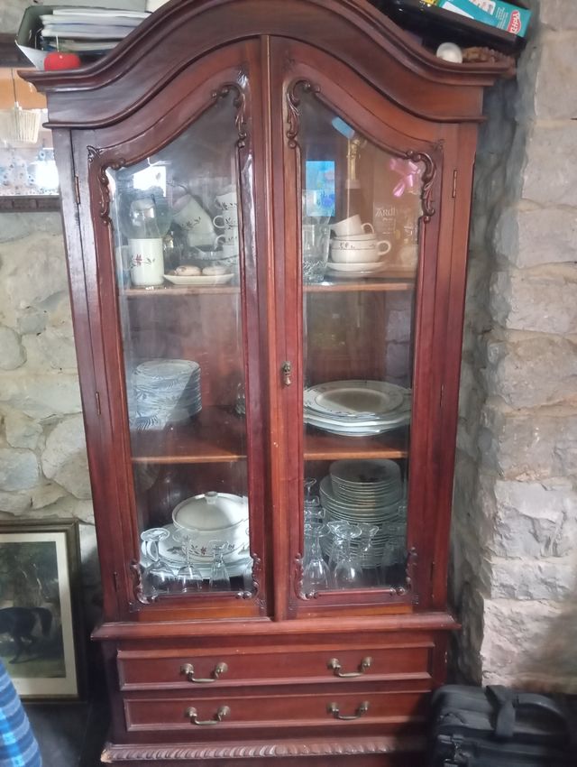 Alacena antigua madera