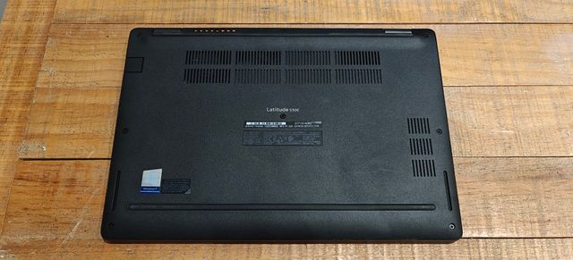 Dell Latitude Corei5,16GB DDR4,SSD256GB.