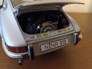 Porsche 911 S Coupe 1973, Schuco 1:18